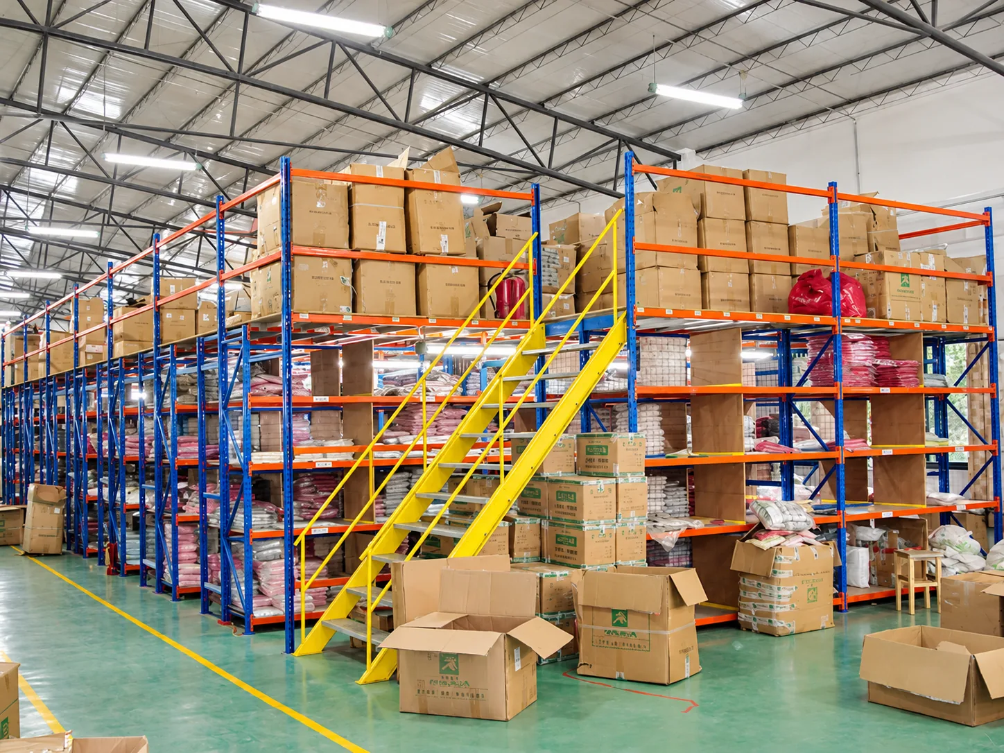 Sàn lửng Mezzanine – Cao mỗi tầng 2.2–4.0 m