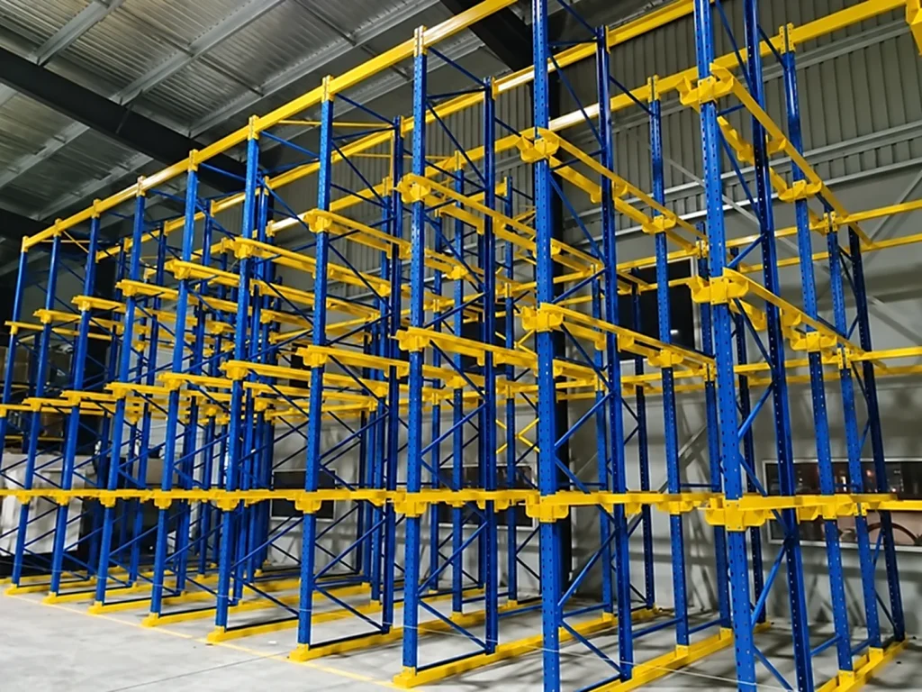 Kệ Drive-In cho kho pallet – mẫu 03